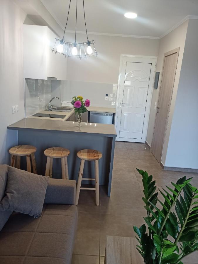 Almiriki Studios & Apartments Alykes  Bagian luar foto